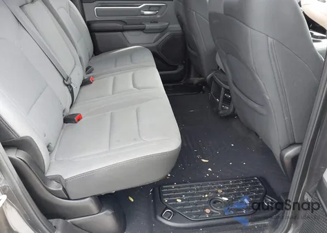 2019 Ram 1500 Big Horn/Lone Star 4X4 5'7 Box z USA, uszkodzony, nr VIN 1C6SRFFT6KN733931